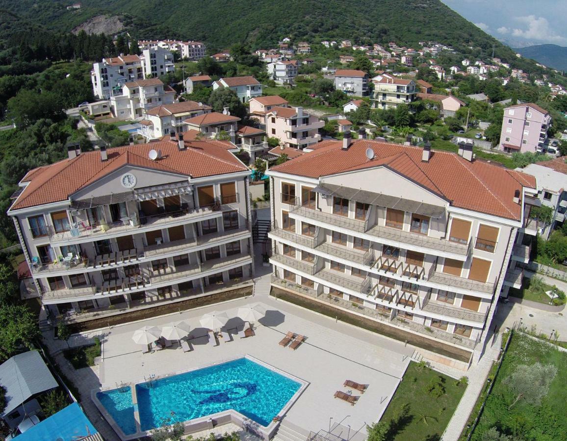 Apartamento Perla Di Boka Baošići Exterior foto