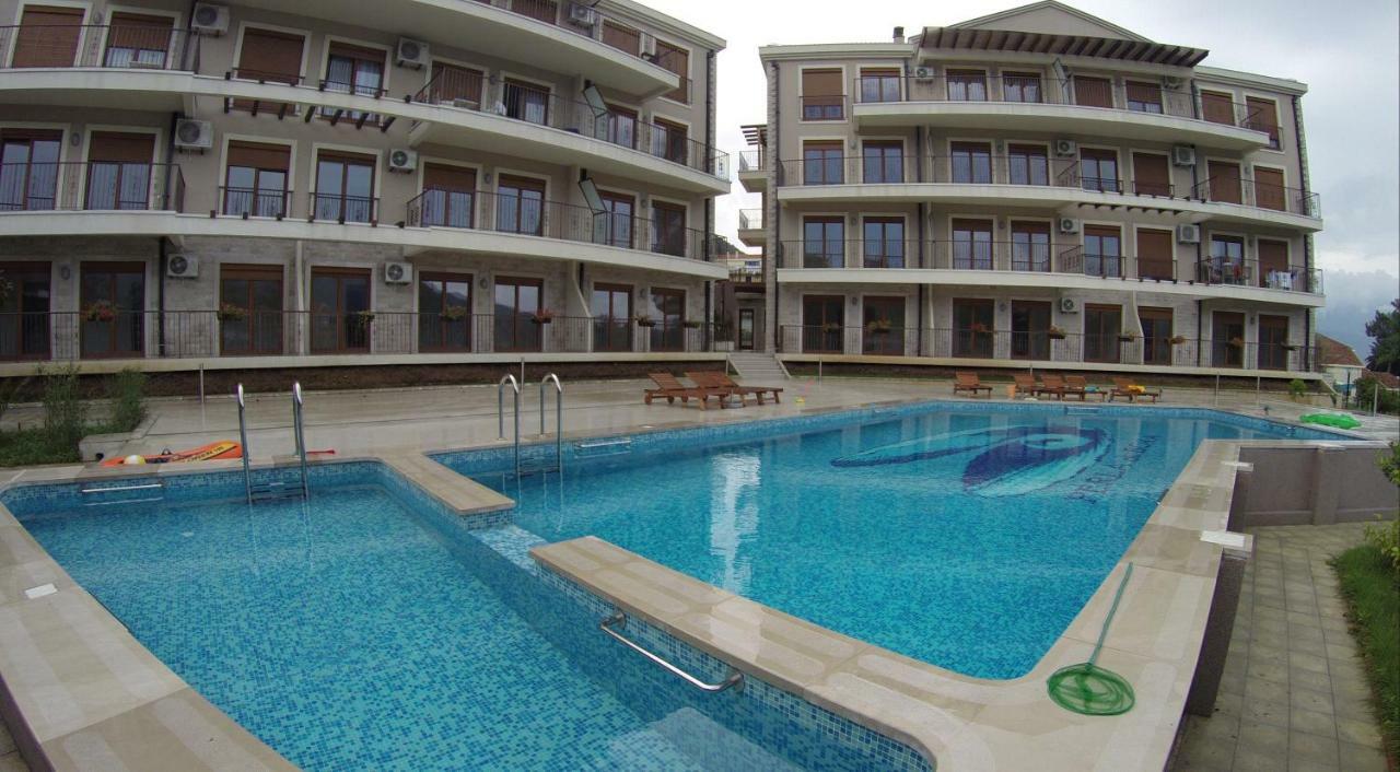 Apartamento Perla Di Boka Baošići Exterior foto