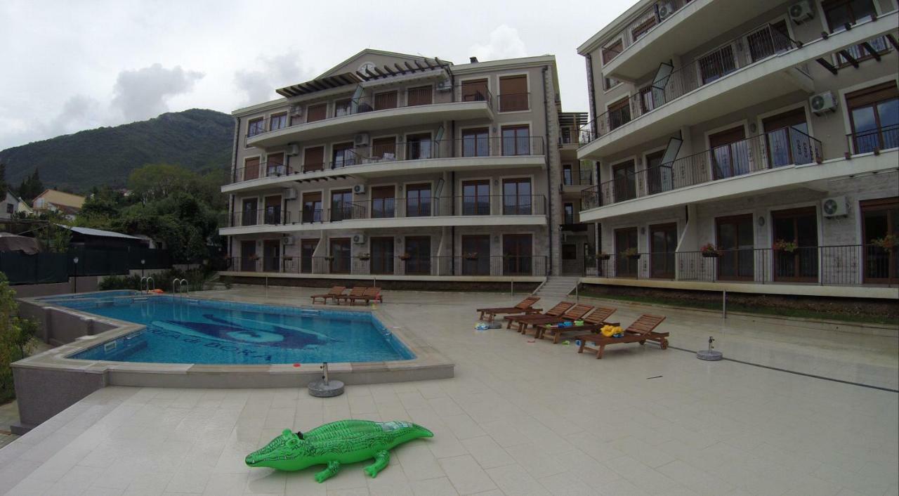 Apartamento Perla Di Boka Baošići Exterior foto